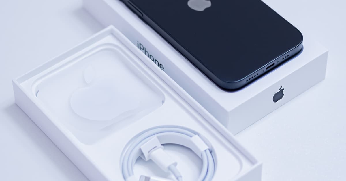 How to Share WiFi Password from iPhone Instantly (2026)