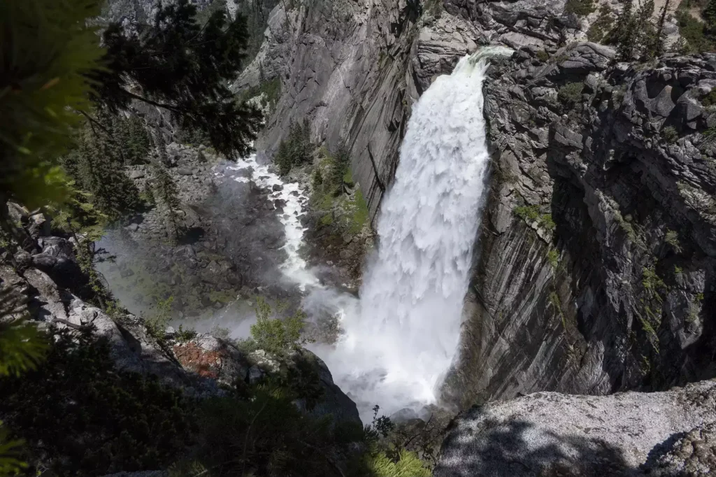 Top 10 Waterfalls in California 8 Illilouette Fall