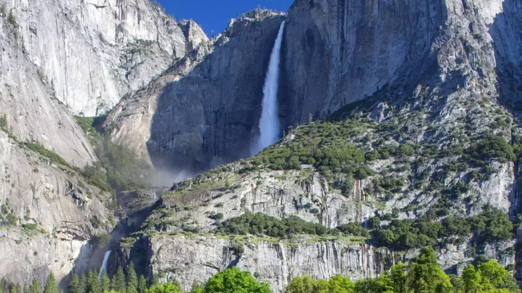 Top 10 Waterfalls in California 1 Yosemite Falls